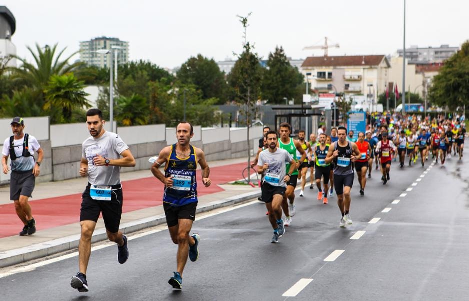 Runners during the Braga Half Marathon