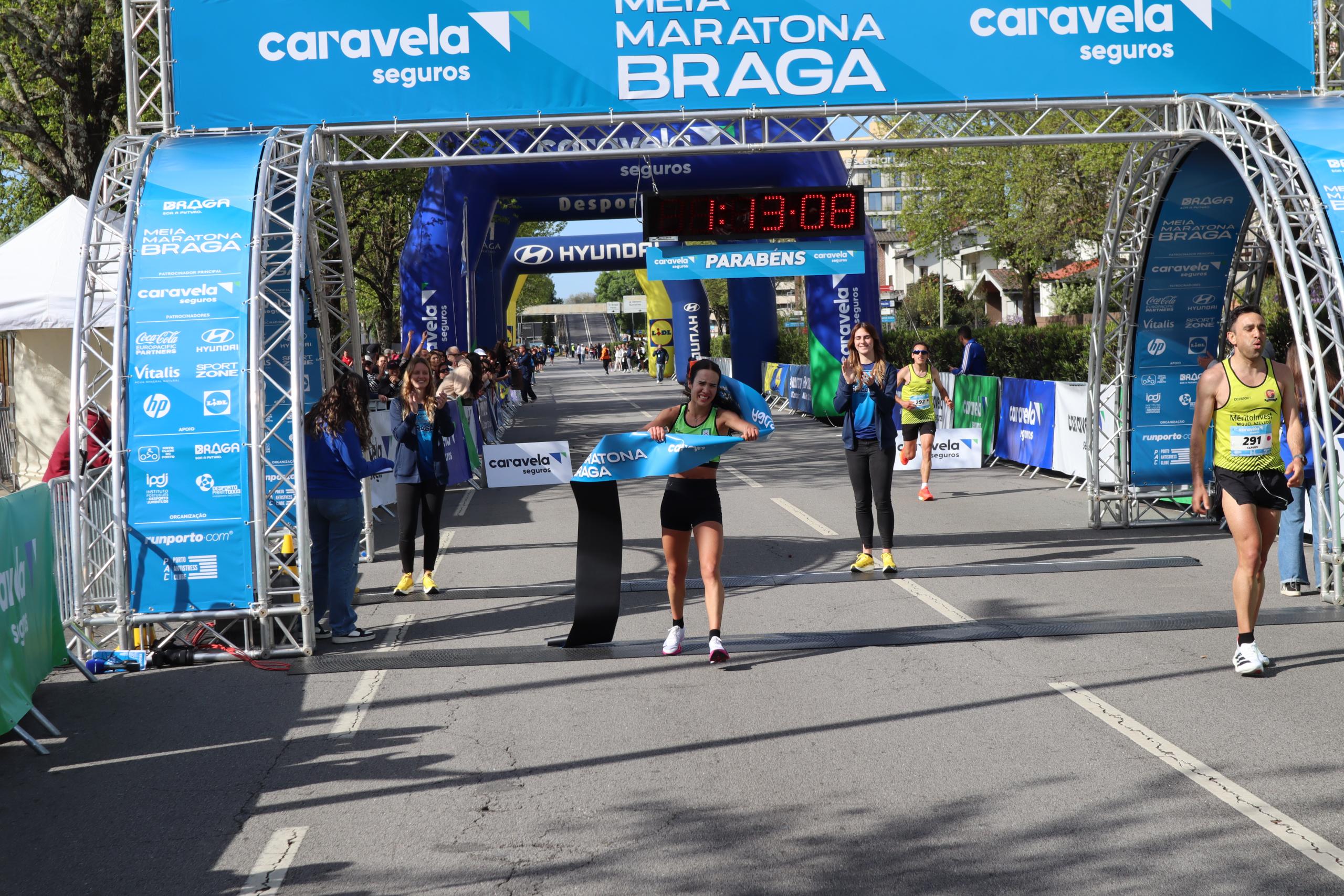 Race day atmosphere at the Braga Half Marathon